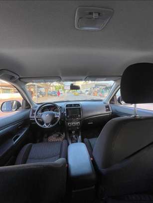 Mitsubishi rvr image 7