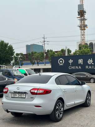 Renault sm3 image 2