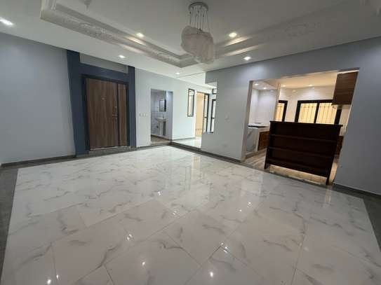 BUREAUX À LOUER À MERMOZ image 13
