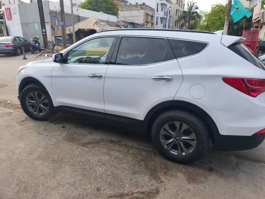Hyundai santa fe 2016 image 7
