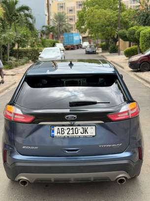 FORD EDGE TITANIUM 2019 image 8