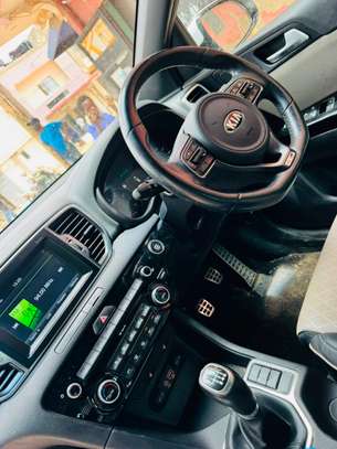 Kia Sportage 2016 volant droite image 3