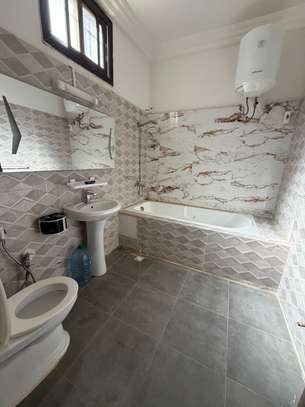 Villa Almadies usage bureau ou habitation image 13