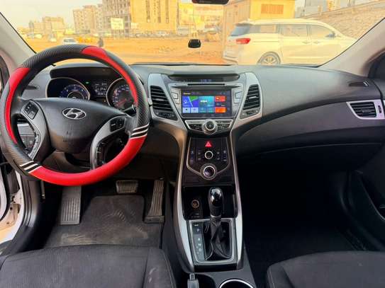 Hyundai avante 2015 image 9
