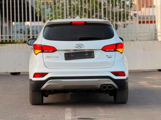 HYUNDAI SANTAFE Année : 2017 image 11