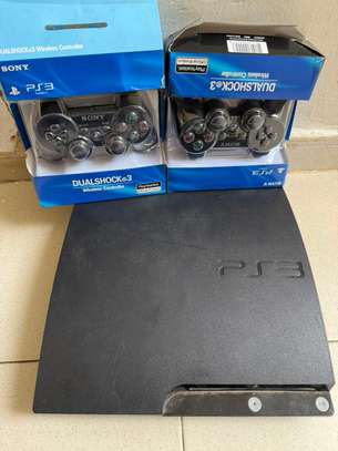 PS3 flashé 10 jeux avec 2 manettes image 2