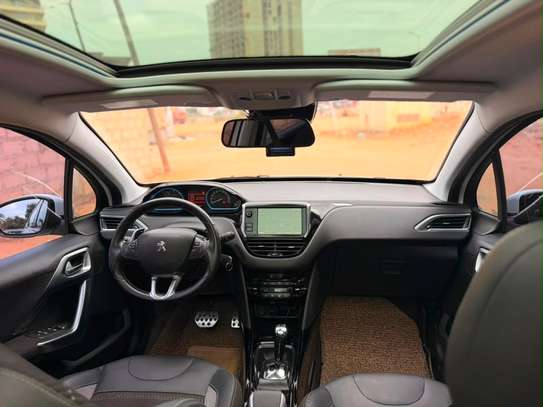Peugeot 2008 année 2018 automatique diesel image 8