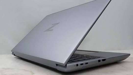HP ZBOOK FURY 16 G9 WORKSTATION i7 image 3