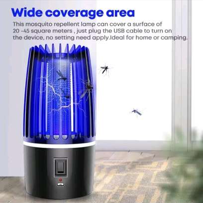 Lampe Anti-Moustique UV Intelligente USB - Aspiration image 2