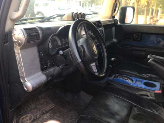Toyota FJ Cruiser essence Bva image 2