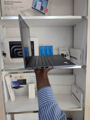 T14S gen3 i7 12e Generation ) 16g de ram  ) 512 image 2