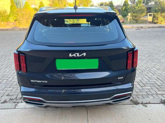KIA SORENTO 4X4 ESSENCE image 8