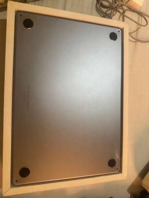 Apple MacBook Air image 4