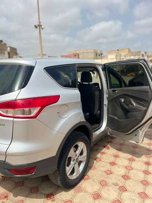 Ford escape image 4