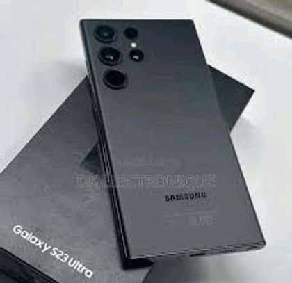 S23 ultra image 2
