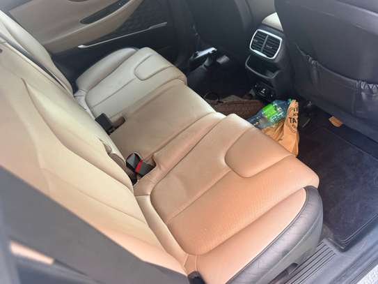 HYUNDAI SANTAFE ULTIMATE 2019 image 9