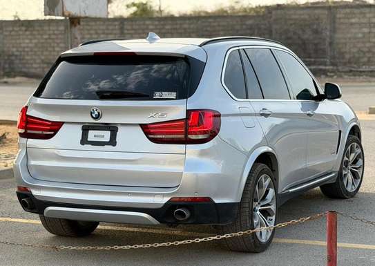 BMW X5 xdrive 2016 image 11