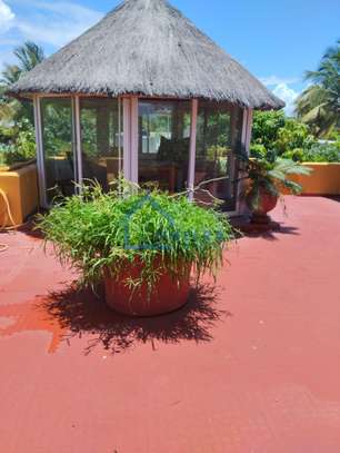Villa meublée en résidence à Saly avec TF Individuel image 5