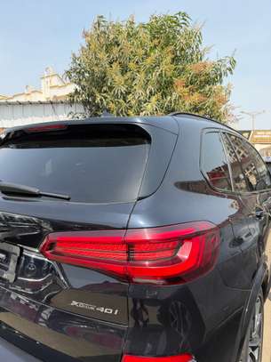 Bmw x5 xdrive 40i pack M image 11