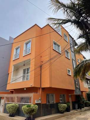 Appartement de type F4 à louer à Mermoz batrain image 11
