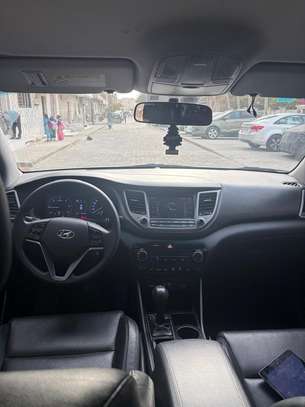 HYUNDAI TUCSON 2016 image 11