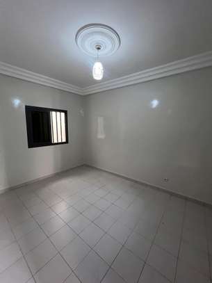Superbe studio à louer à Ouakam image 9