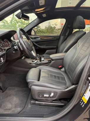 BMW X4 Xdrive 2019 image 9