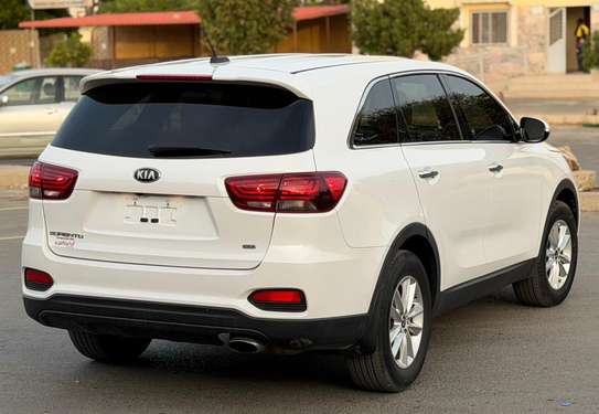 KIA SORENTO 2019 image 5
