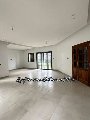 Villa à vendre – Mamelles, Cité Cheikh Amar image 3