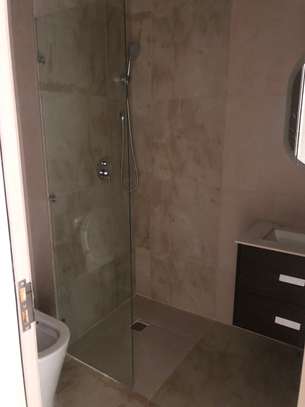 A louer sublime appartement F4 image 14