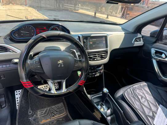 Peugeot 2008 année 2016 sous douane image 3