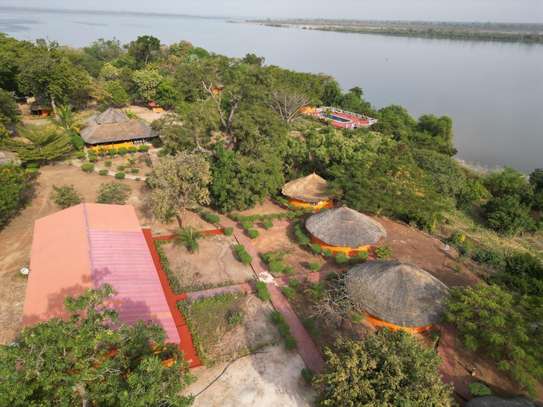 Banta Baatoo Lodge image 11