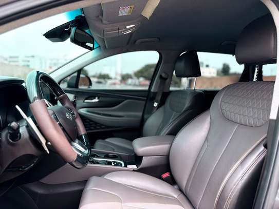 Hyundai Santa Fe Prestige 2020 – Full Options image 10