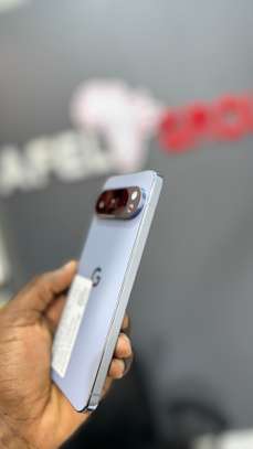 Google Pixel 10 Pro XL image 2