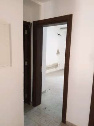 Appartement neuf à Vendre au Point E image 13