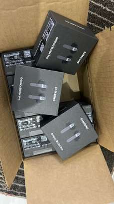 Samsung Galaxy Buds Pro noir et argent sans fil image 2