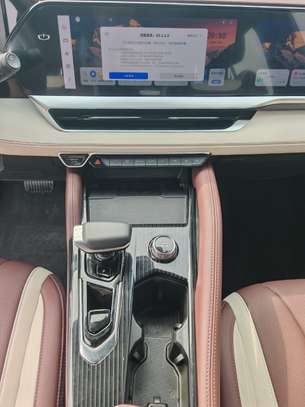 Geely Xingyue L Devis  2025 image 11