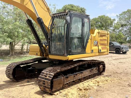 2022 Caterpillar 330 GC image 5