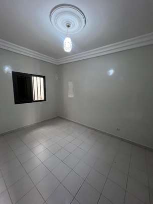 Superbe studio à louer à Ouakam image 8