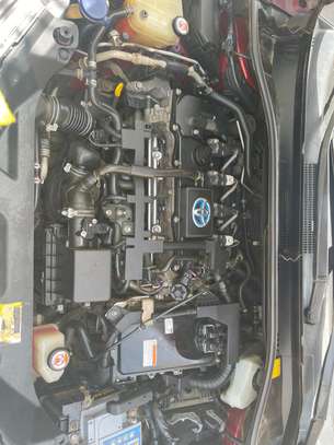 TOYOTA C-HR HYBRIDE 2018 image 13