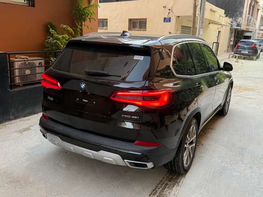 BMW X5 _2020 image 10