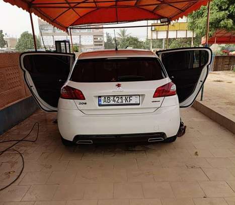 PEUGEOT 3O8 GT LINE 2017 image 6