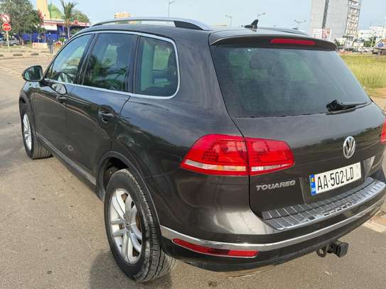 VW Touareg Legend V6 TDI 2018 image 2