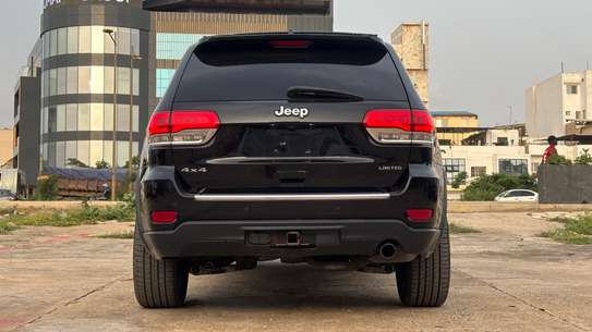Jeepe grand Cherokee image 3
