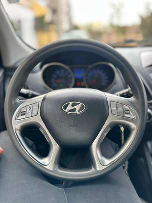 HYUNDAI TUCSON 2014 image 2