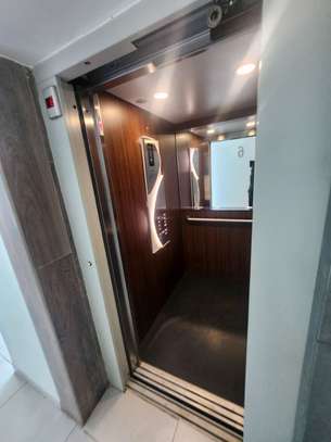 Appartement meublé à louer almadies image 5