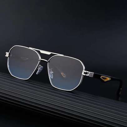 Lunettes de soleil homme aviator doré verres foncés image 2