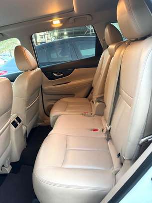 Nissan rogue image 14