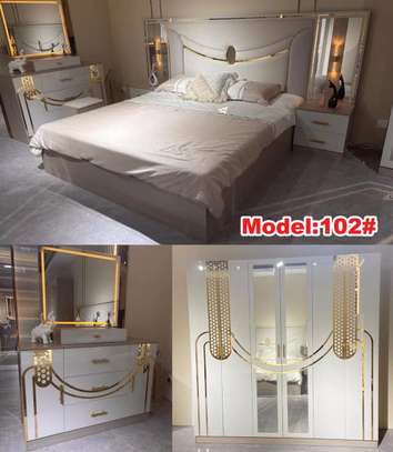 Chambre à coucher importer image 5