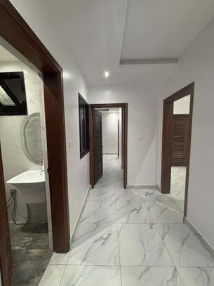 Mermoz Résidentiel Superbe 3 Chambres avec Balcon à Mermoz image 6